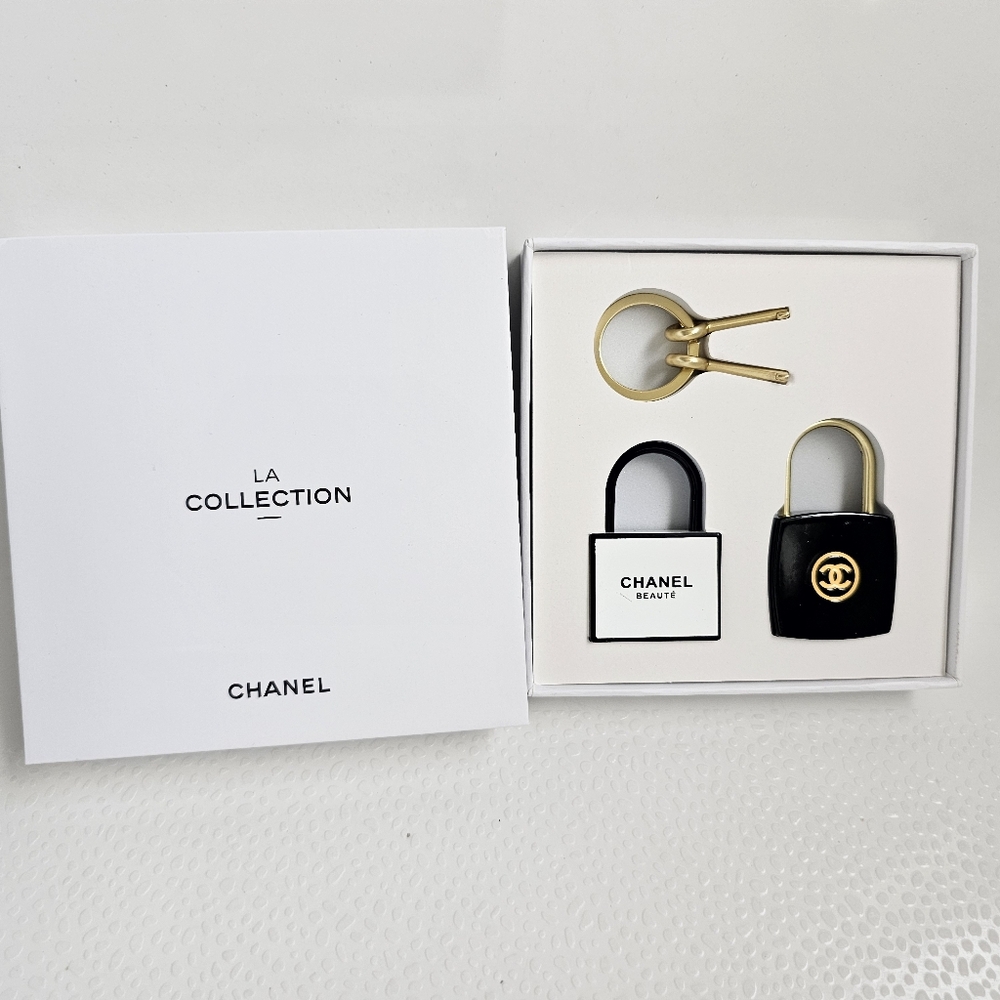 NEW 2PCS Chanel  Lock& Key